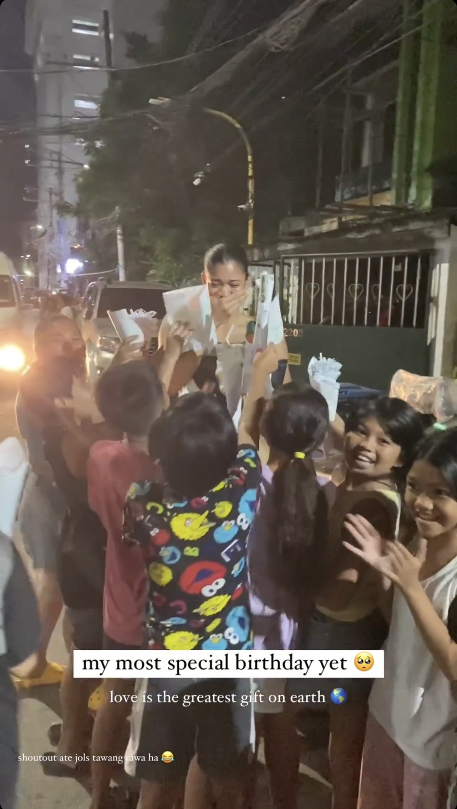 Fifi Sharma gets heartwarming birthday surprise from her favorite